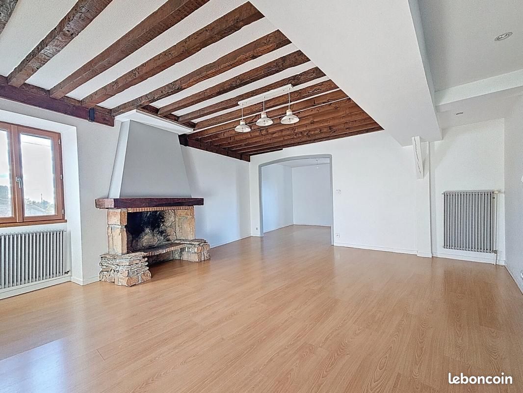 Maison 6 pièces 132 m² · à Pont-de-Vaux · 132 m² · 199 000 €
