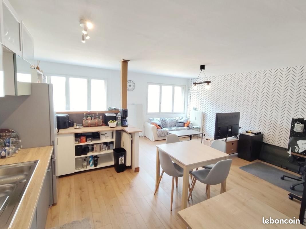 Appartement 2 pièces 50 m² · à Fleury-les-Aubrais · 50 m² · 126 000 €