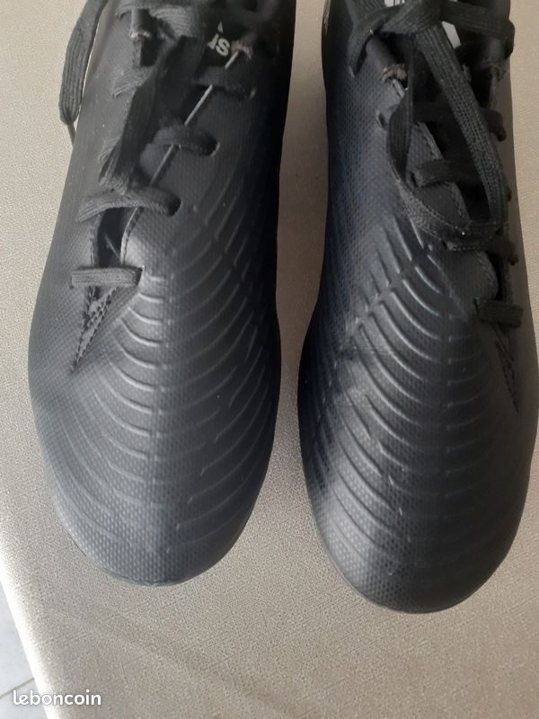 Crampons de foot (image 1)