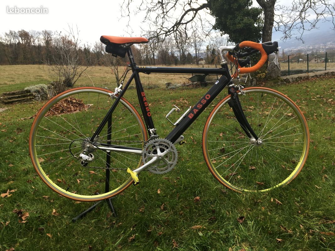 Vélo de course (image 1)
