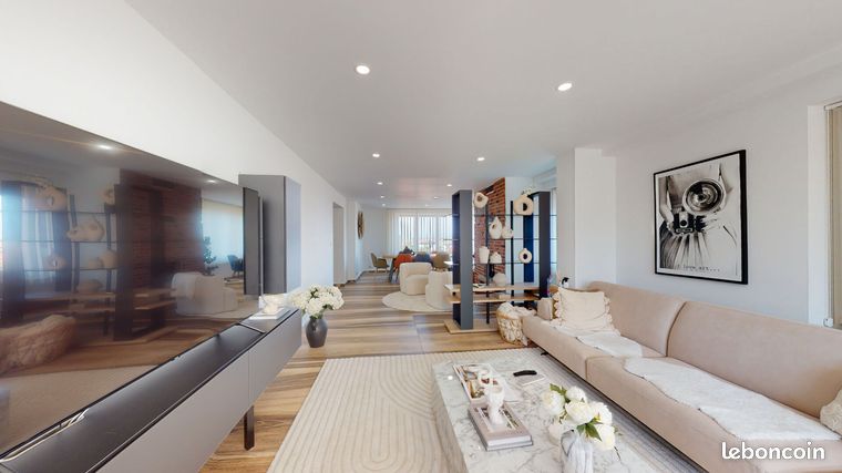 Maison 10 pièces 450 m²