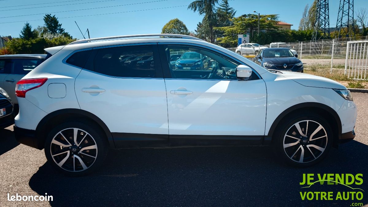 Nissan Qashqai 1.5 dCi 110ch Tekna (image 27)