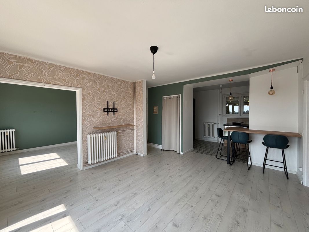 Appartement 2 pièces 55 m² · à Tourcoing · 54,8 m² · 107 500 €