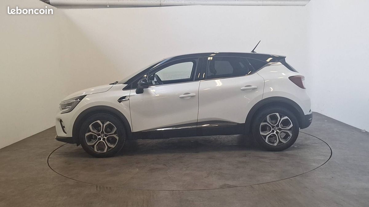 Renault captur tce 140 21 intens (image 7)