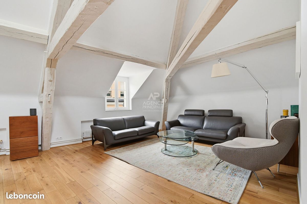 Appartement 6 pièces 120 m² · à Saint-Germain-en-Laye · 120 m² · 1 090 000 €