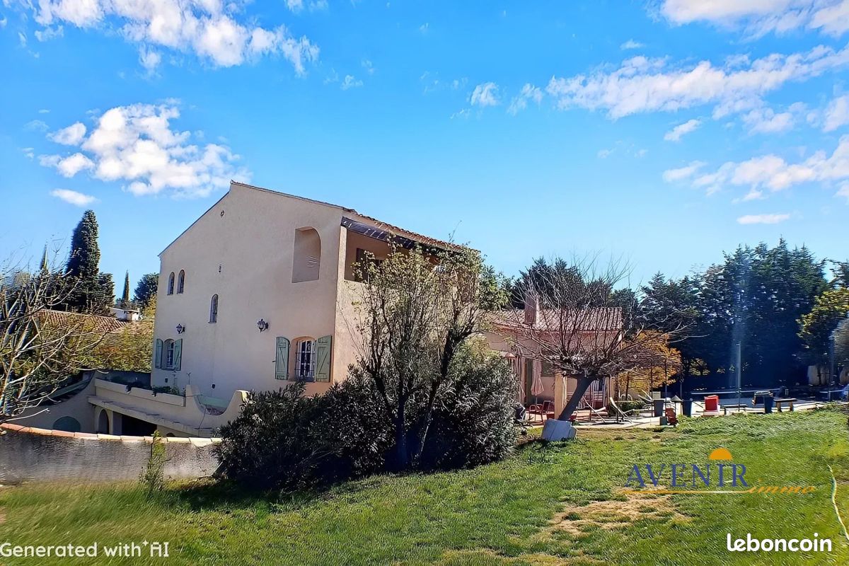Maison 6 pièces 288 m² · à Allauch · 288 m² · 780 000 €