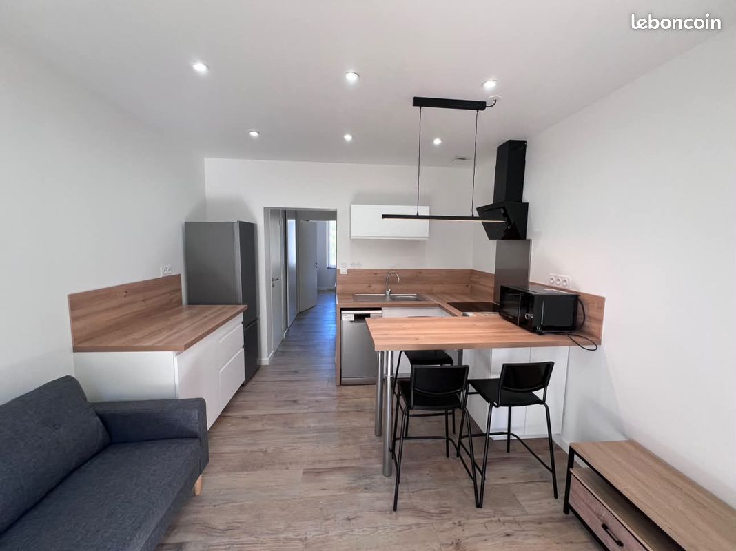 Appartement 2 pièces 33 m² · à Decazeville · 33 m² · 530 €/mois