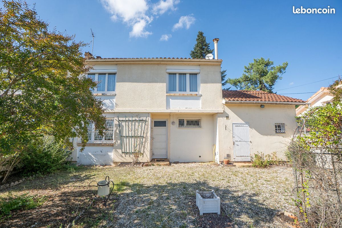 Maison 6 pièces 122 m² · au Taillan-Médoc · 122 m² · 316 000 €