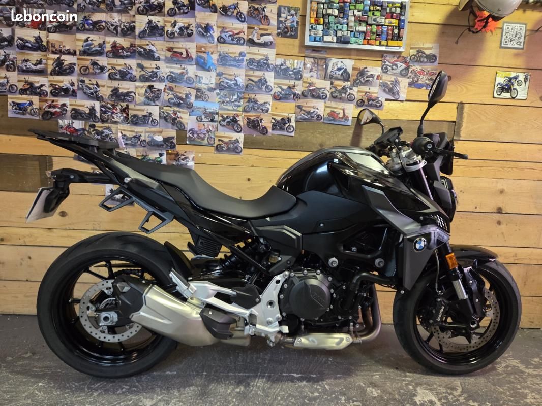 BMW F 900 R TRIPLE BLACK Garantie constructeur - Motos