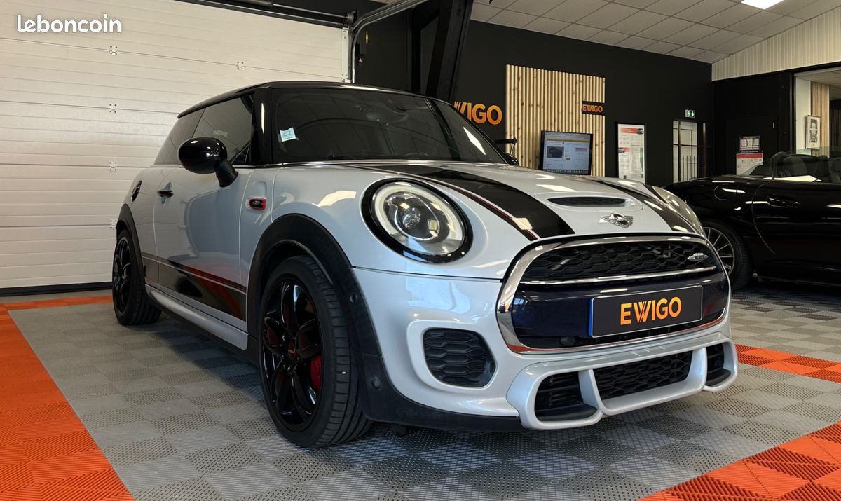 MINI COOPER JOHN COOPER WORKS 2.0 230Cv (image 7)
