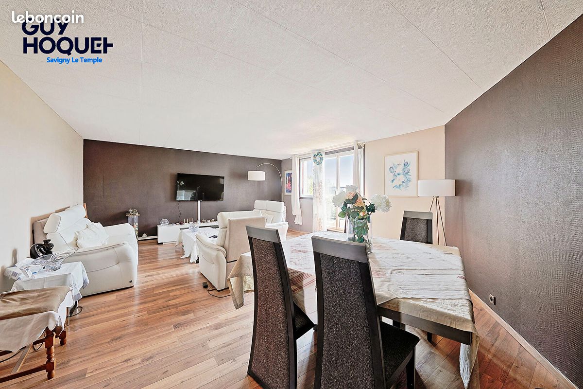 Appartement 5 pièces 100 m² · à Savigny-le-Temple · 100 m² · 179 990 €
