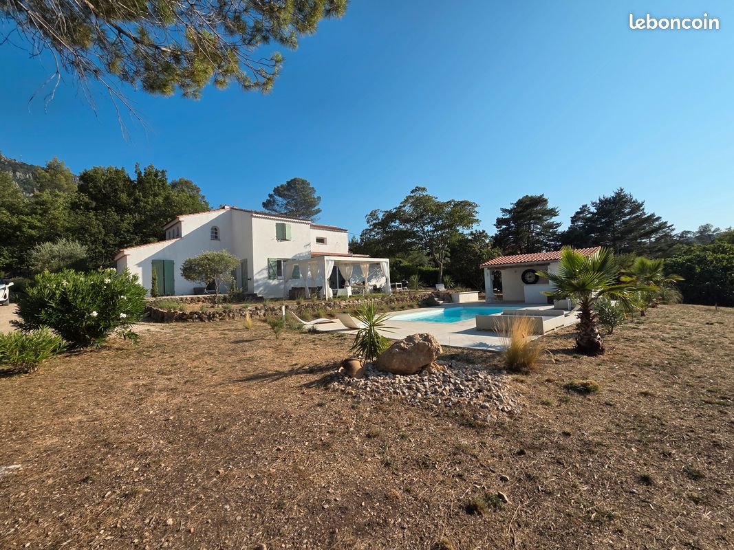 Maison 6 pièces 172 m² · à La Celle · 172 m² · 559 000 €