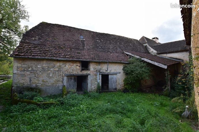 Grange 1 pièce 70 m²