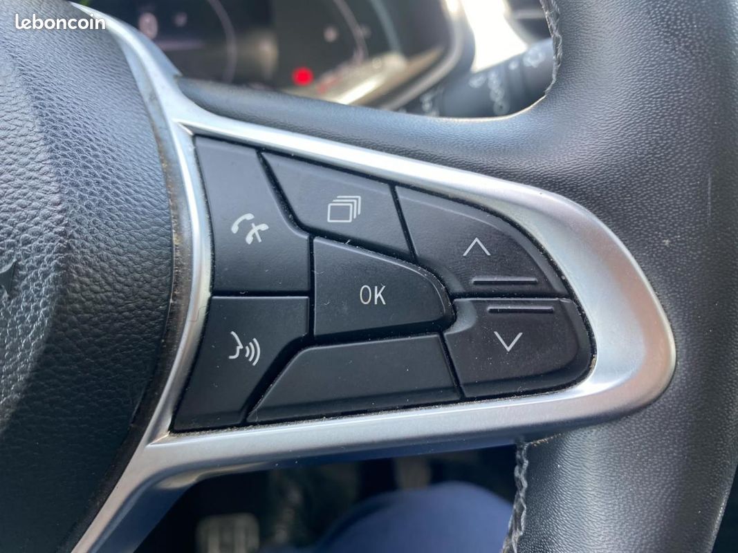 RENAULT CAPTUR 1.6 E-Tech Hybride - 145 - BVA multi-modes 2021 II Zen PHASE 1 (image 11)