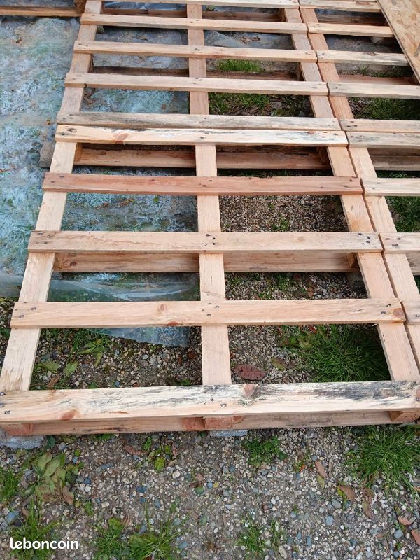 Palettes à vendre (image 1)