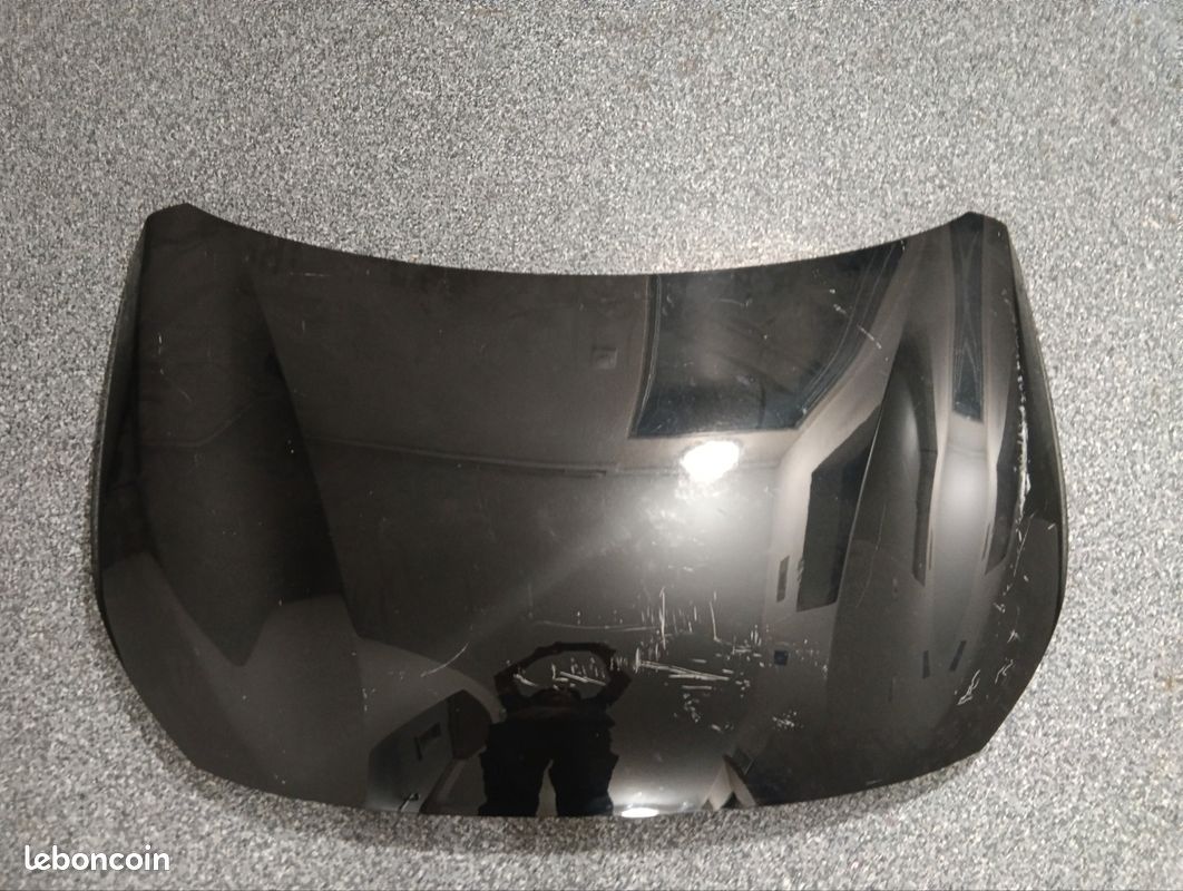 Capot 208 GT 2019 A 2023 des rayures de surface pas de bosse (image 2)
