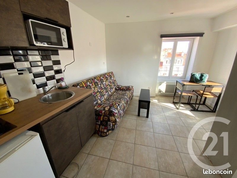 Appartement 1 pièce 15 m² · à Saint-Étienne · 15 m² · 310 €/mois