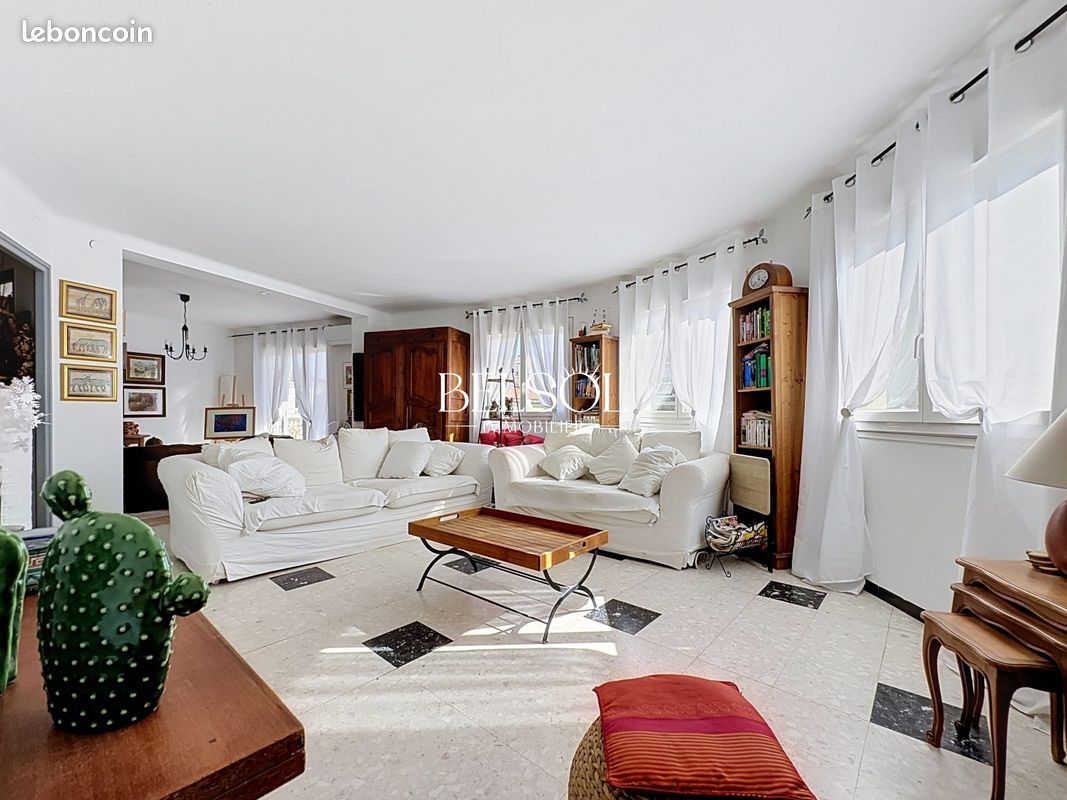 Appartement 4 pièces 122 m² · à Perpignan · 122 m² · 182 000 €