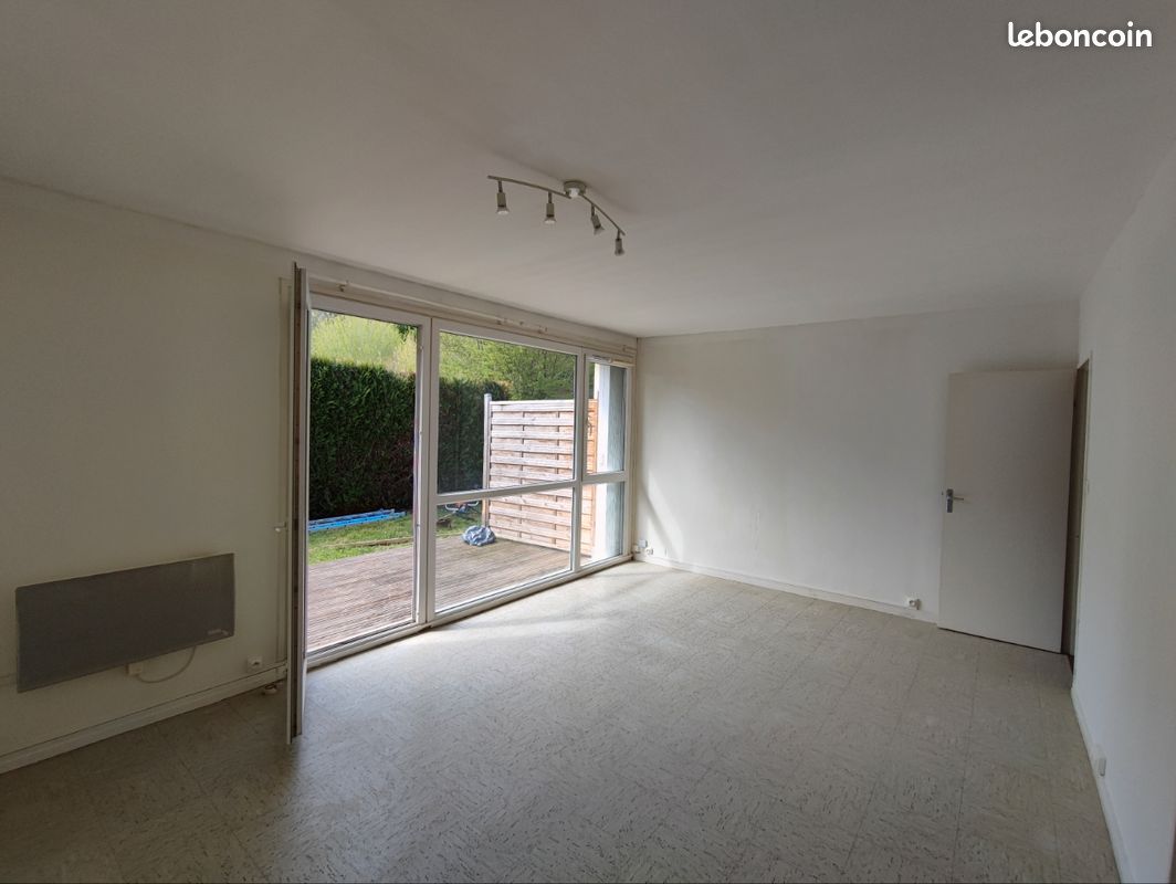 Maison 3 pièces 58 m² · à Beaumont-en-Véron · 58 m² · 650 €/mois