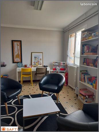 Maison 12 pièces 380 m²