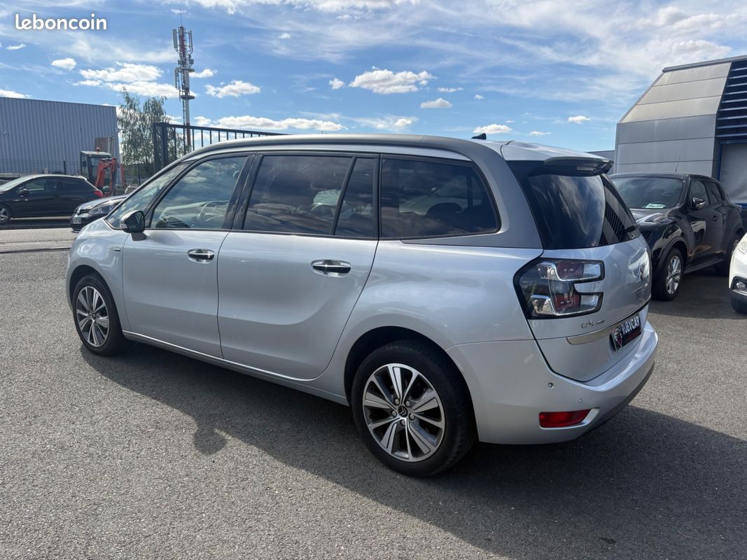 Citroën C4 Picasso GRAND C4 PICASSO 2.0HDI 150CH PACK EXCLUSIVE EAT6 7 PLACES (image 10)