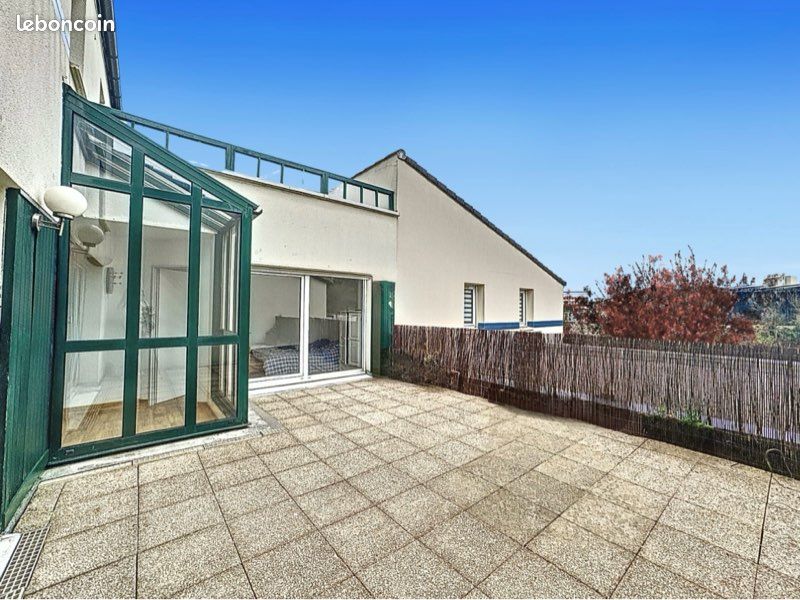 Maison 5 pièces 108 m² · à Lille · 108 m² · 1 649 €/mois