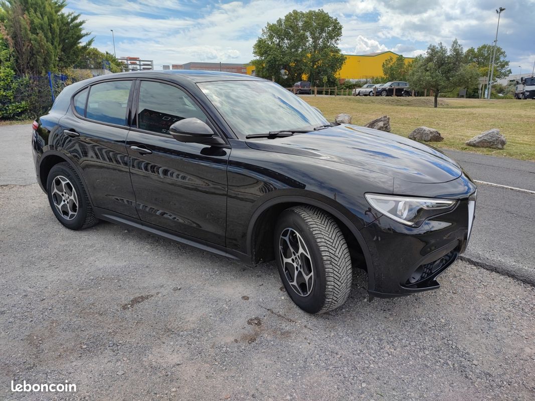 ALFA ROMEO STELVIO MY22 2.2 D 160 ch AT8 Super (image 4)