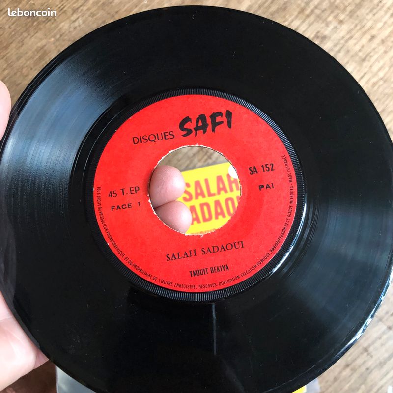 Salah Sadaoui – Tkout Bekiya / Ain El Kahla 45T • Disques SAFI – SA 152 M • Pressage rare (image 5)