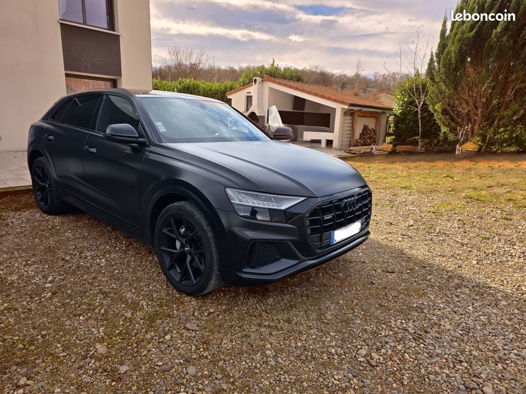 Audi q8 s line (image 2)