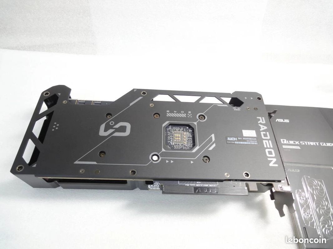 ASUS AMD Radeon RX 7800 XT (image 3)