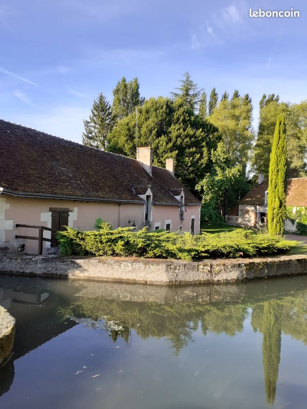 Maison 8 pièces 207 m² · à Villegouin · 207 m² · 320 000 €