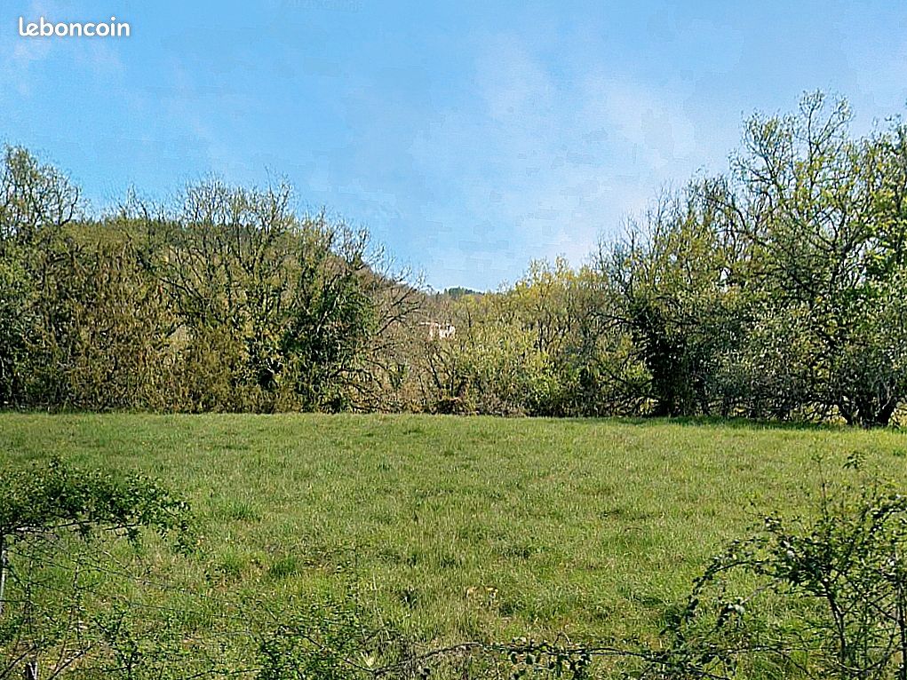 Terrain 1 900 m² La Bachellerie · 27 000 €