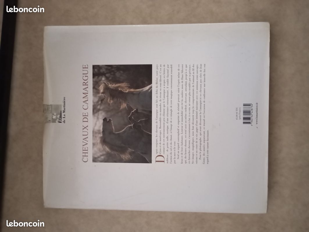Chevaux de Camargue par Hans Silvester textes de Sophie Delavoie (image 8)