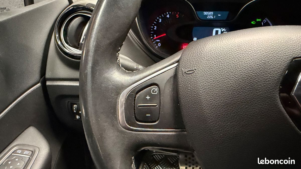 Renault captur 1.5 dci 90 eco energy intens edc bva start-stop (image 19)