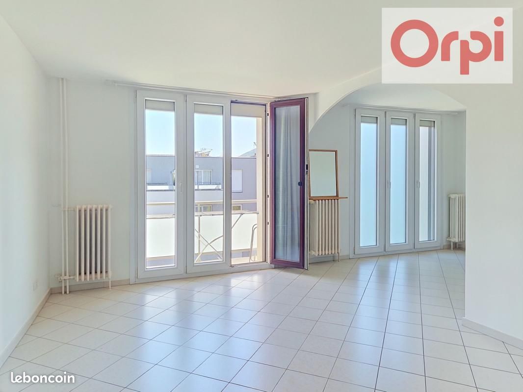 Appartement 3 pièces 70 m² · à Annemasse · 70 m² · 225 000 €