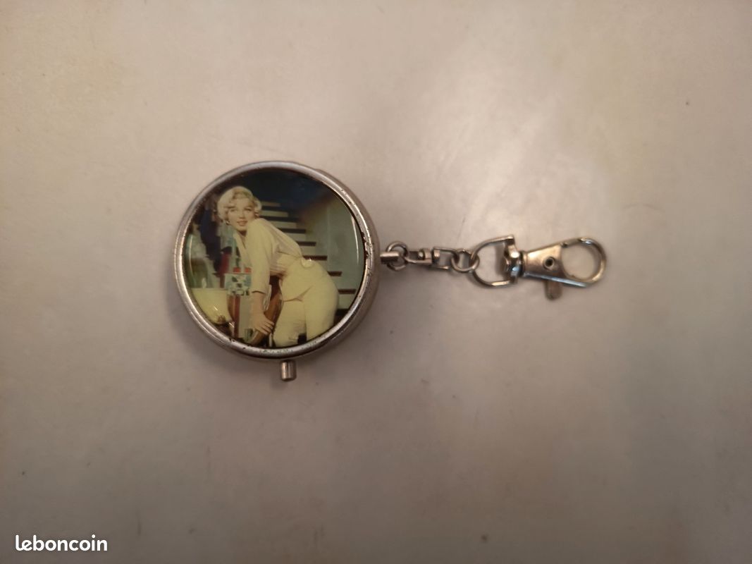 Porte-clés/Cendrier de poche - Marilyne Monroe (image 1)