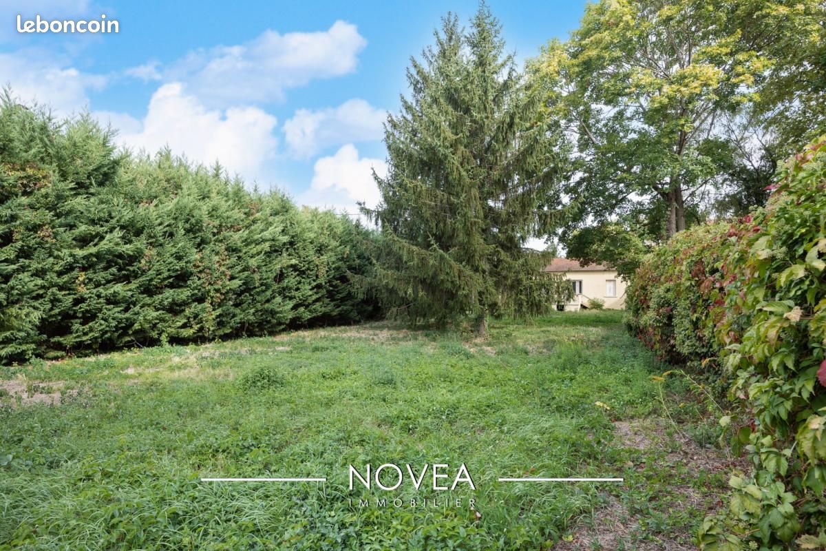 Maison 4 pièces 100 m² · à Neuville-sur-Saône · 100 m² · 475 000 €