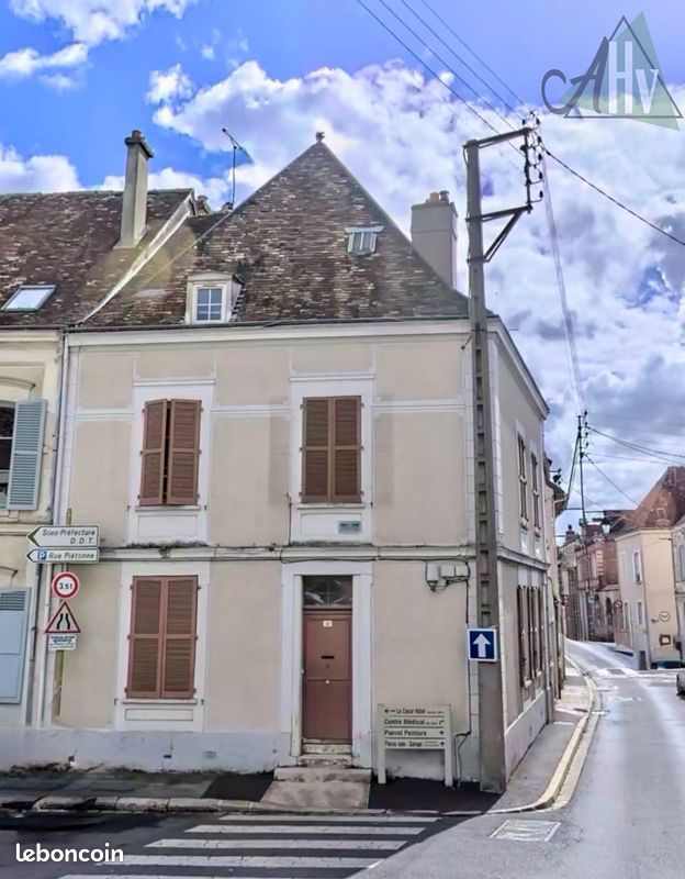 Immeuble 5 pièces 173 m² · à Provins · 173 m² · 339 200 €
