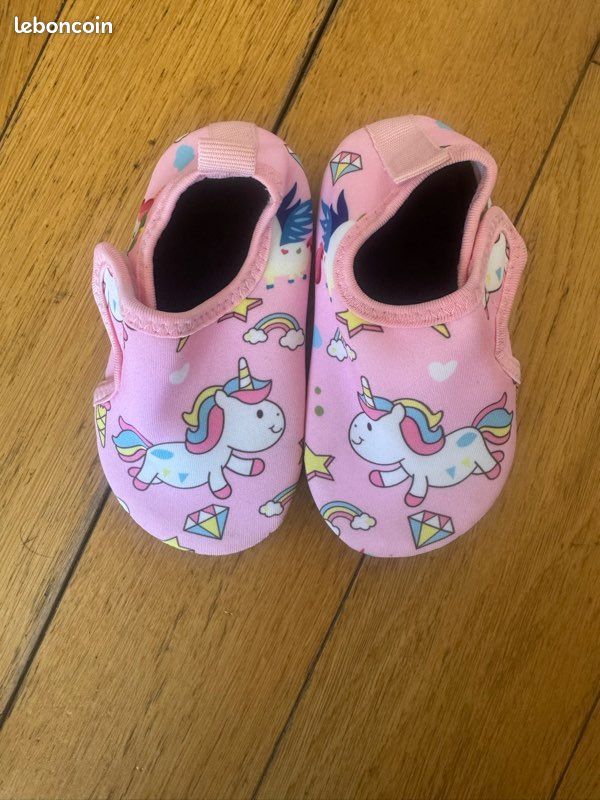 Chausson de bain bébé fille (image 1)