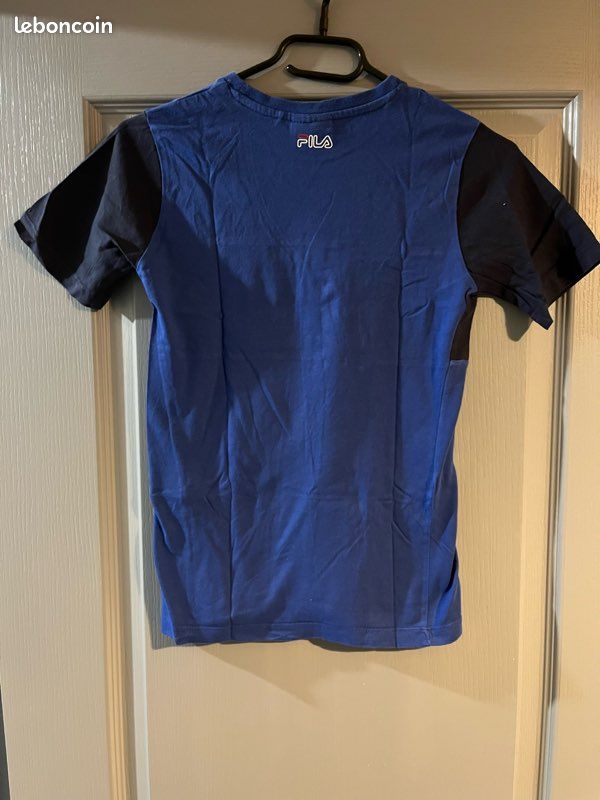 T shirt Fila - 9-10 ans (image 2)