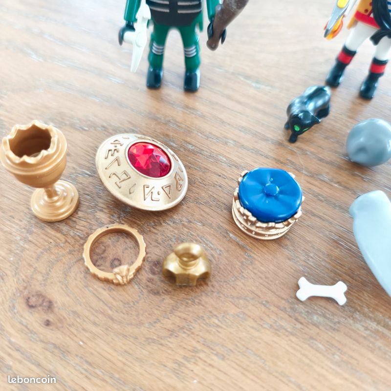 Playmobil pirate, requin marteau et trésors (image 6)