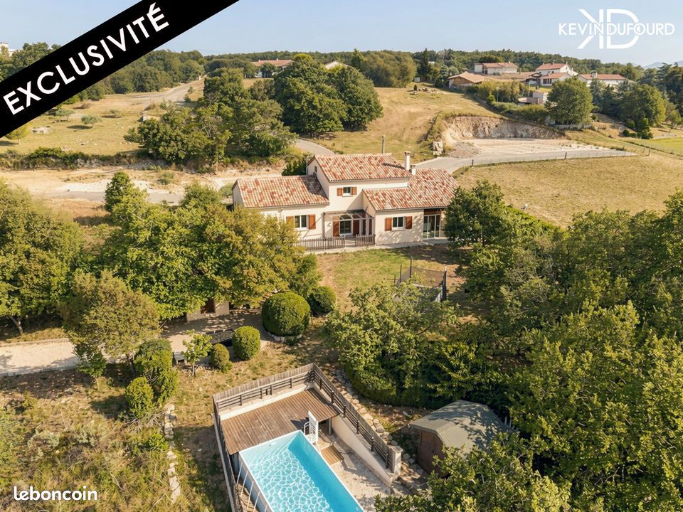 Maison 7 pièces 149 m² · à Lavilledieu · 149 m² · 340 000 €