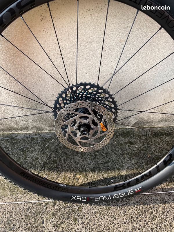 Evolution Bikes Ruote Bontrager Kovee Elite 23 Roues Bontrager