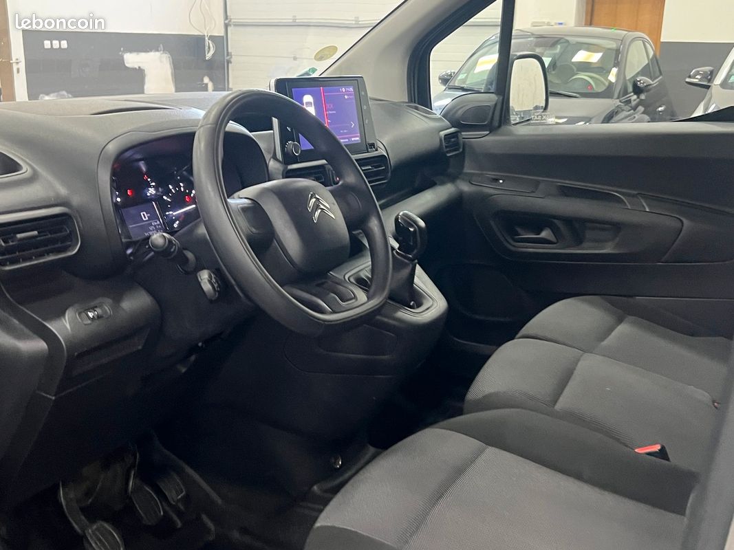 Citroën Berlingo 1.5 BlueHDi TURBO 16V FAP S&S 102 cv TVA RECUPERABLE / Financement possible (image 7)