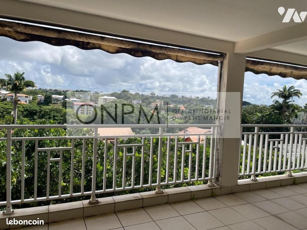 Appartement 4 pièces 88 m² · à Fort-de-France · 88 m² · 320 000 €