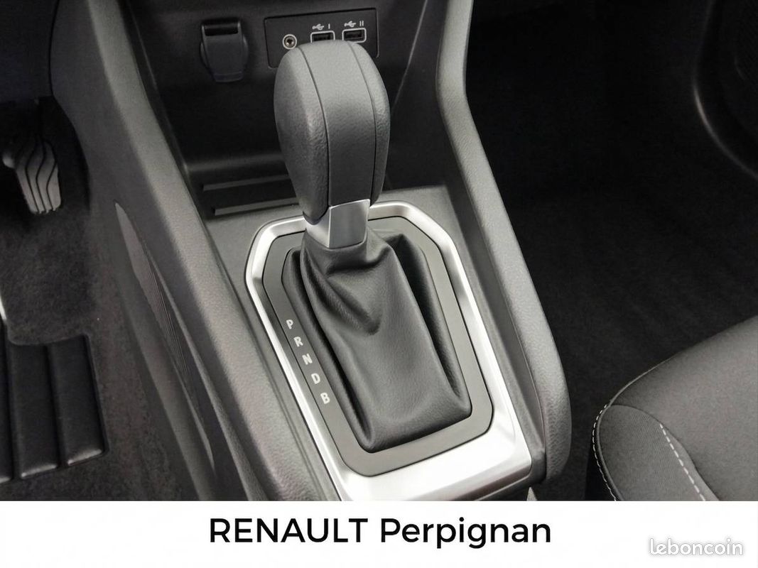 RENAULT Clio E-Tech full hybrid 145 ch GSR2 Evolution (image 23)