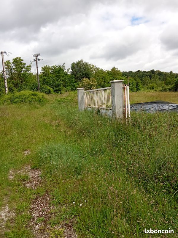 Terrain agricole a vendre · à Martres-Tolosane · 16 000 €