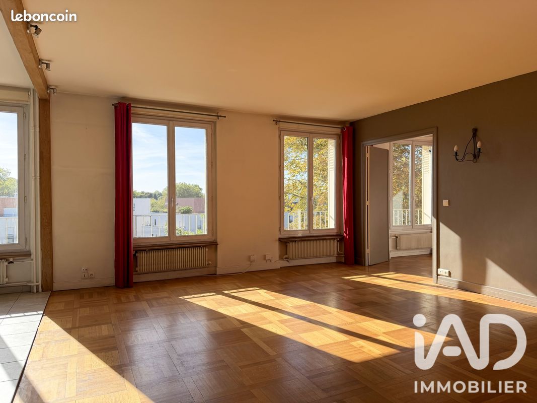 Appartement 4 pièces 101 m² · à Rueil-Malmaison · 101 m² · 519 000 €