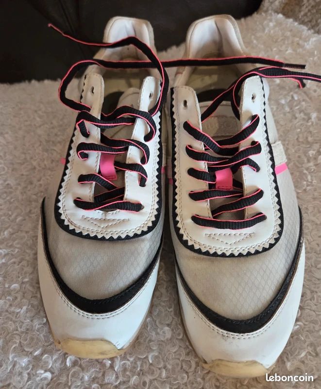 Baskets (image 1)