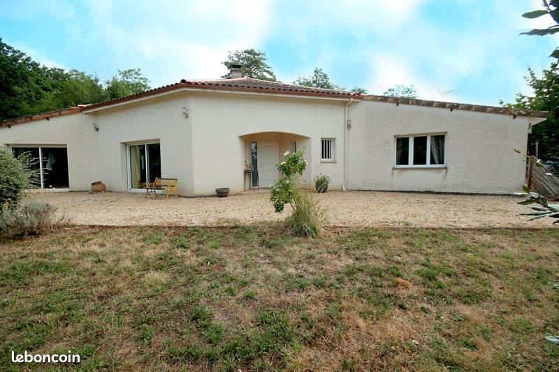 Maison 4 pièces 280 m² · à Montrem · 280 m² · 448 232 €